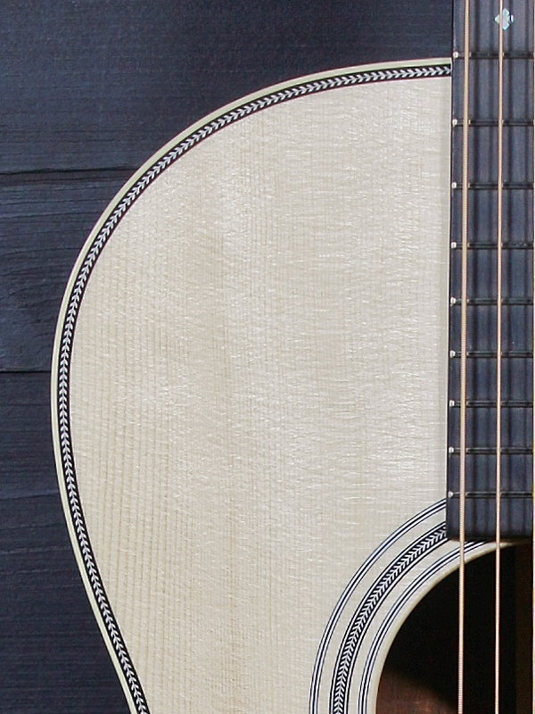 Certified European High Altitude Swiss Spruce top on Martin Custom Shop 000