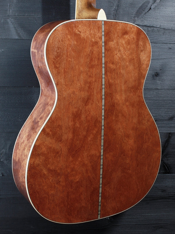 Martin Custom OM with Premium Quilted Bubinga back and sides Glamour shot