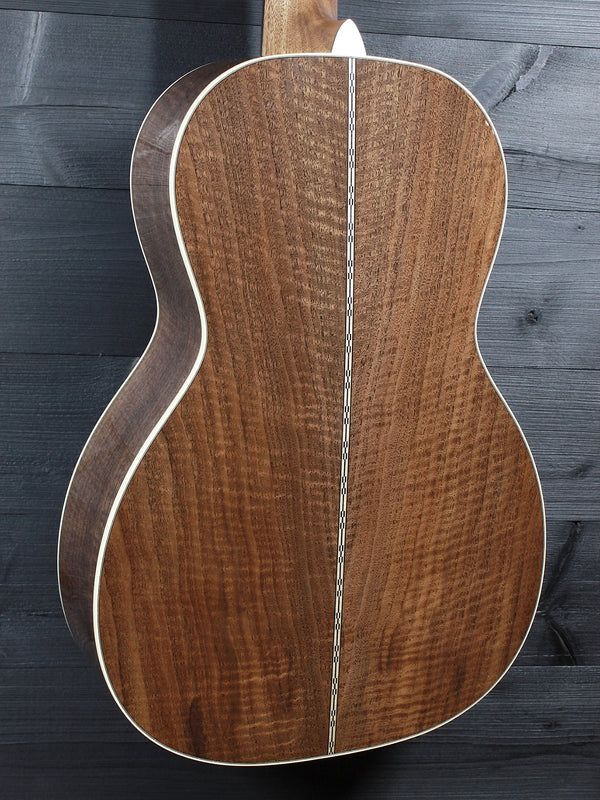 Martin Custom Shop 0-12 Fret • Premium Bastogne Walnut Acoustic Guitar