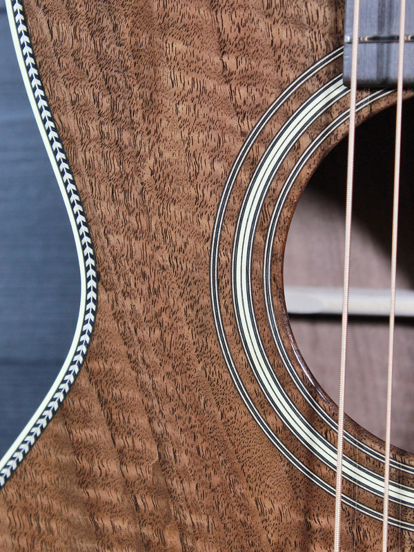 Martin Custom Shop 0-12 Fret • Premium Bastogne Walnut Acoustic Guitar