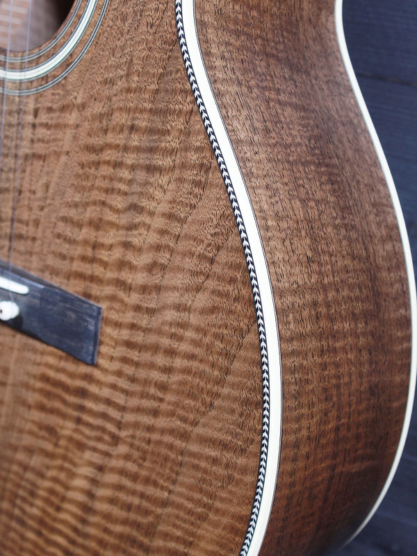 Martin Custom Shop 0-12 Fret • Premium Bastogne Walnut Acoustic Guitar