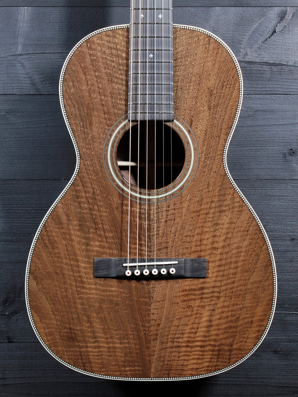 Martin Custom Shop 0-12 Fret • Premium Bastogne Walnut Acoustic Guitar