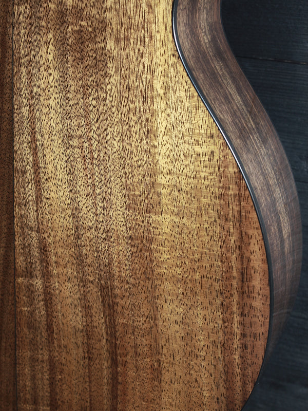 Martin Custom Shop 0-18K2 CFM IV all Hawaiian koa 12-fret acoustic guitar Back and sides