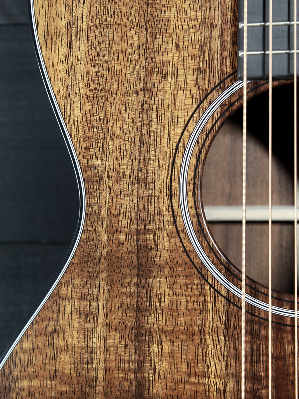 Martin Custom Shop 0-18K2 CFM IV all Hawaiian koa 12-fret acoustic guitar Rosette