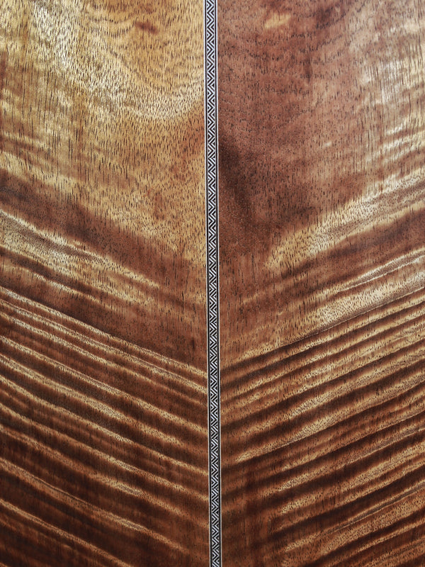 Martin Custom Shop 000-28K 1921 — All-Solid Hawaiian Koa Custom Shop Editions