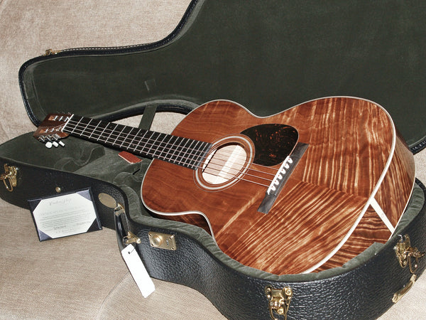 Martin Custom Shop 000-28K 1921 — All-Solid Hawaiian Koa Custom Shop Editions