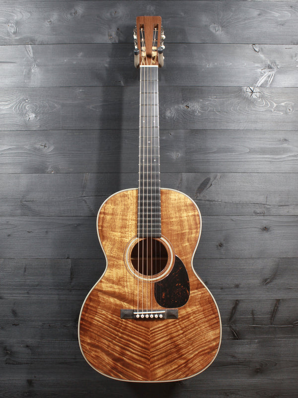 Martin Custom Shop 000-28K 1921 — All-Solid Hawaiian Koa Custom Shop Editions