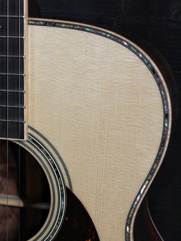 Martin Custom Shop 000-41 Style Wild Grain Rosewood / Swiss Spruce