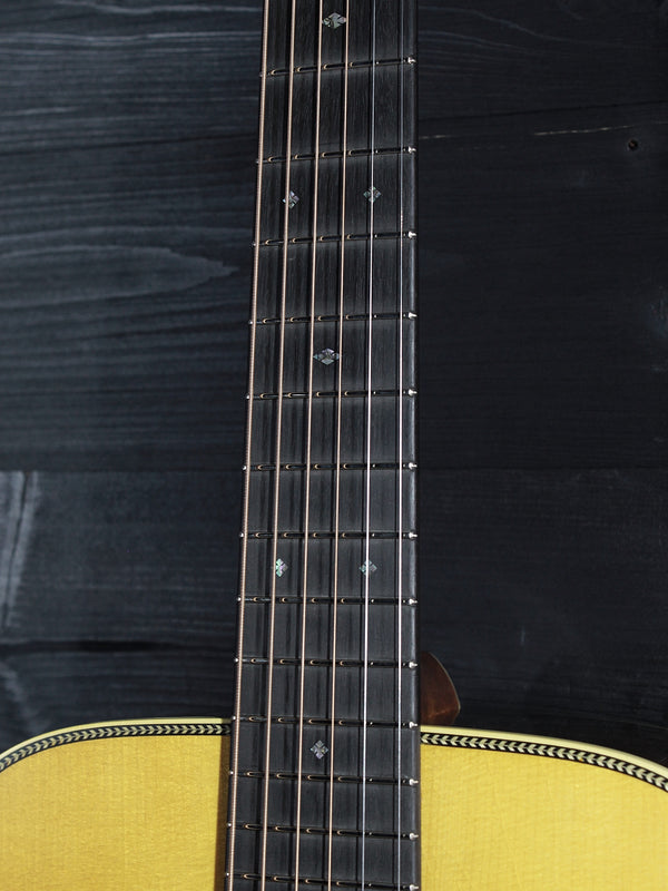 Martin Custom Shop D-28 1937 Brazilian Rosewood / Adirondack w/Stage 1 Aging Dreadnought Guitar