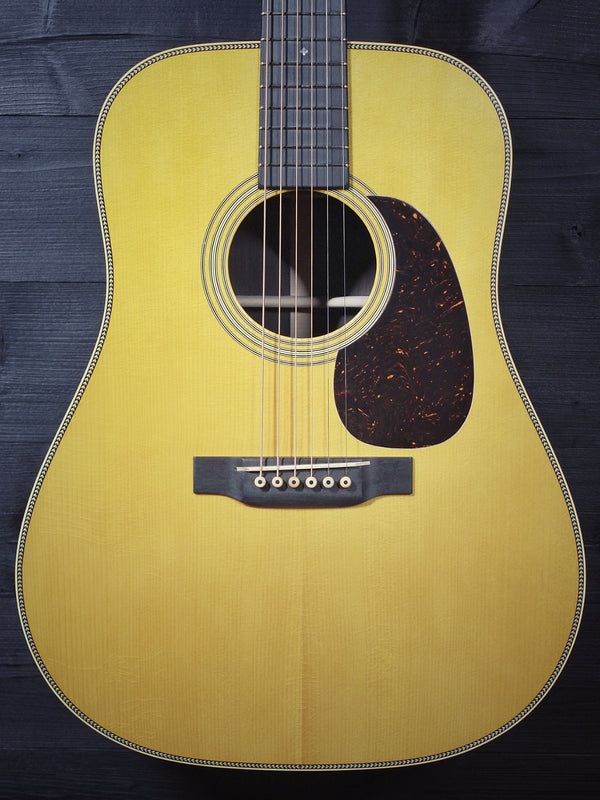 Martin Custom Shop D-28 1937 Brazilian Rosewood / Adirondack w/Stage 1 Aging Dreadnought Guitar