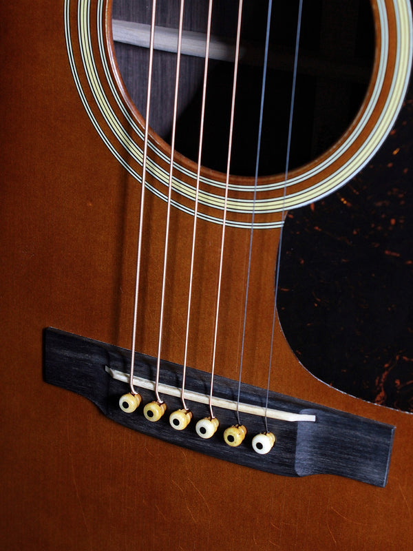 Martin Custom Shop D28 Authentic 1937 Stage 1 Ambertone - Martin Custom Shop Expert Dealer