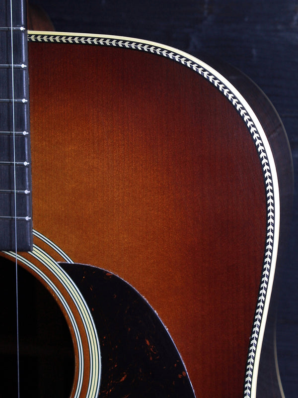 Martin Custom Shop D28 Authentic 1937 Stage 1 Ambertone - Martin Custom Shop Expert Dealer