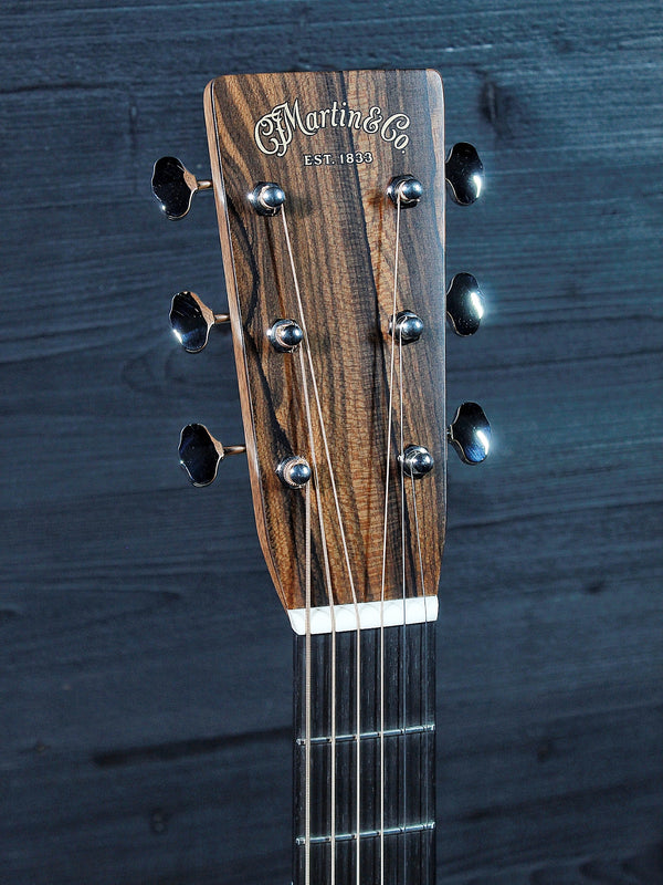 Martin Guitars Custom Shop Expert HD-28 Style Ziricote / Sinker Redwood Exclusive