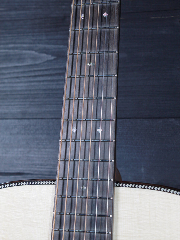 Martin Custom Shop Expert HD28 Style Wild Grain Rosewood Dreadnought Acoustic Guitar
