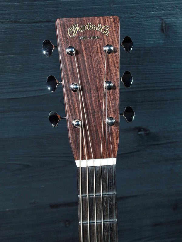 Martin Custom Shop Expert HD28 Style Wild Grain Rosewood Dreadnought Acoustic Guitar