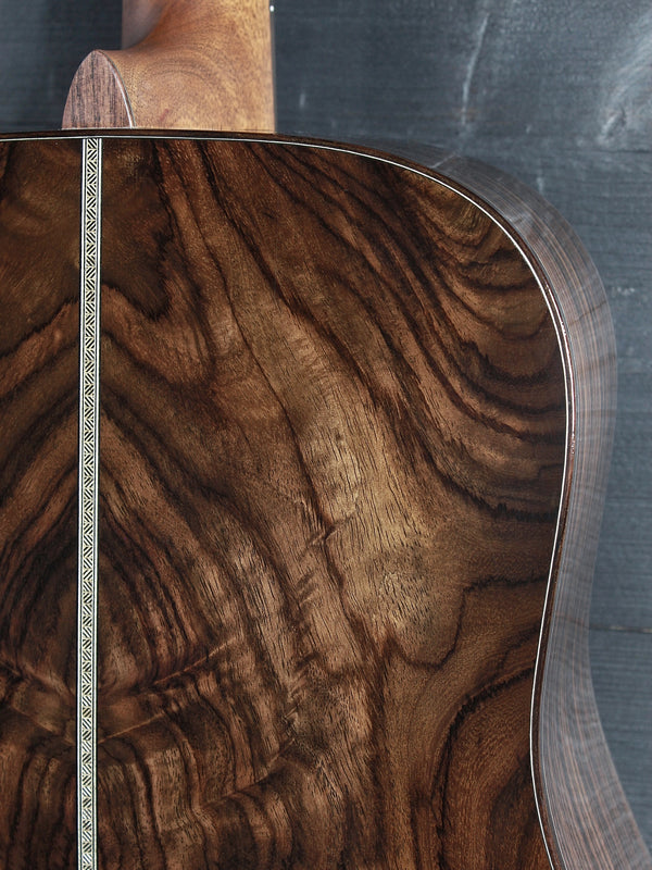 Martin Custom Shop Expert HD28 Style Wild Grain Rosewood Dreadnought Acoustic Guitar