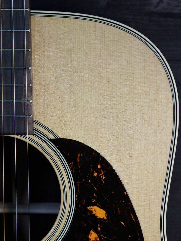 Martin D-28 Standard Series Rosewood Dreadnought - Acoustic Guitar