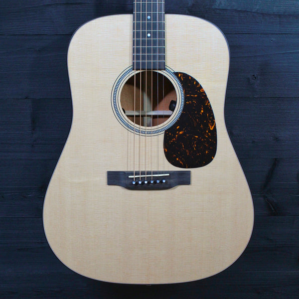 Martin D-16E Mahogany Dreadnought - Fishman VT Enhanced Pick-Up