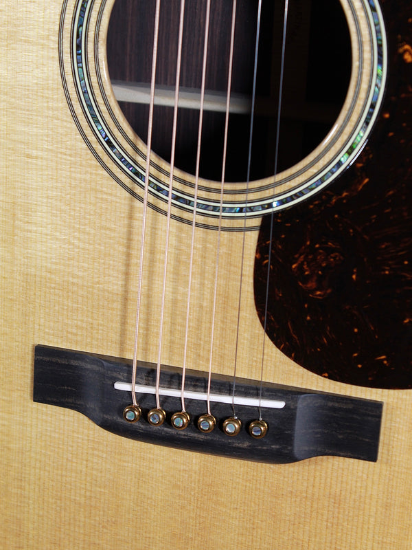 Pre-Owned Martin D-45 Modern Deluxe Acoustic Guitar – Excellent+ Condition