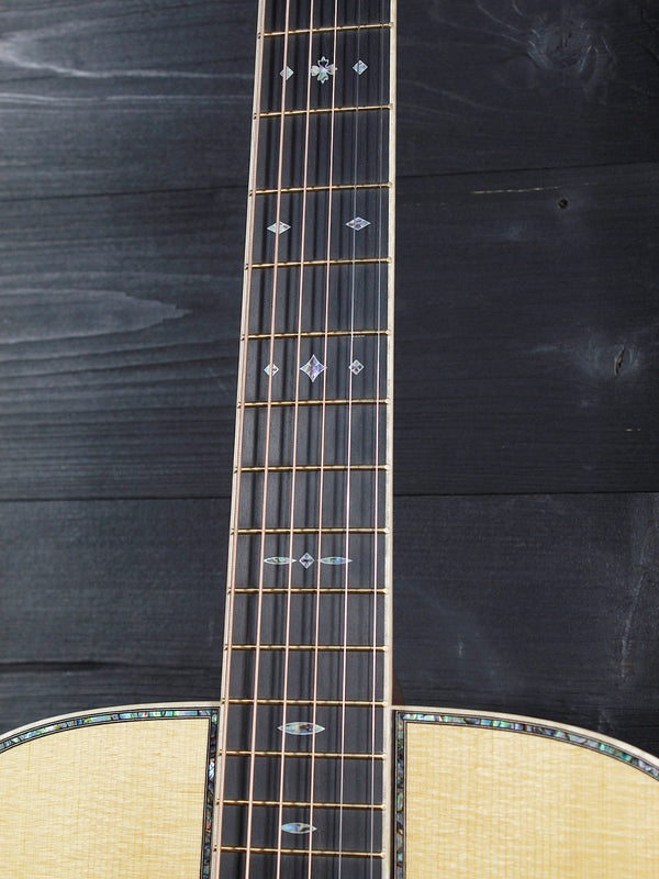 Pre-Owned Martin D-45 Modern Deluxe Acoustic Guitar – Excellent+ Condition