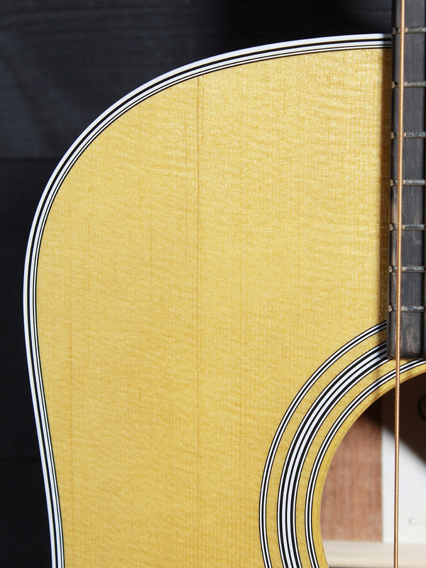 Martin DE Retro Plus Granadillo spruce top acoustic guitar Front view aging toner on top