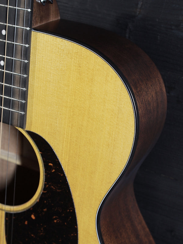 Martin 000-10E Retro Road Series Solid Wood Acoustic-Electric Guitar