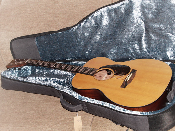 Martin 000-10E Retro Road Series Solid Wood Acoustic-Electric Guitar