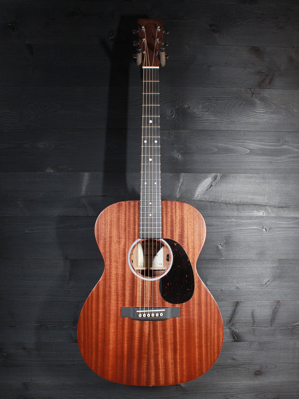 Martin 000-10E Sapele Road Series - Solid Wood Acoustic-Electric Guitar