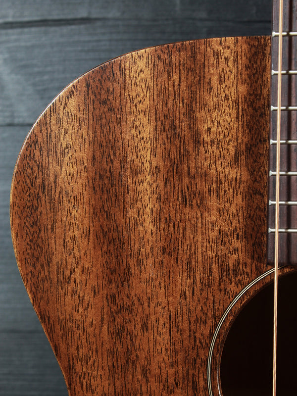 Martin 000-15M Mahogany Satin Finish  - All Solid Wood Made-in-USA Acoustic Guitar