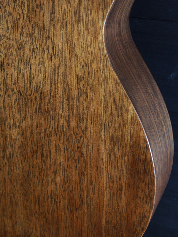 Martin 000-15M Mahogany Satin Finish  - All Solid Wood Made-in-USA Acoustic Guitar