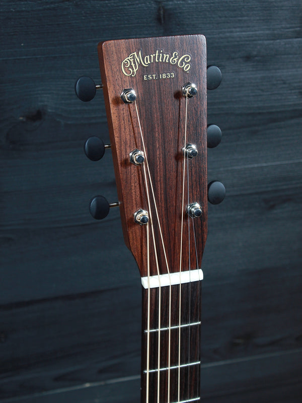Martin 000-15M Mahogany Satin Finish  - All Solid Wood Made-in-USA Acoustic Guitar
