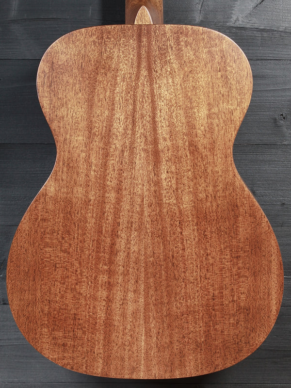 Martin 000-15M Mahogany Satin Finish  - All Solid Wood Made-in-USA Acoustic Guitar