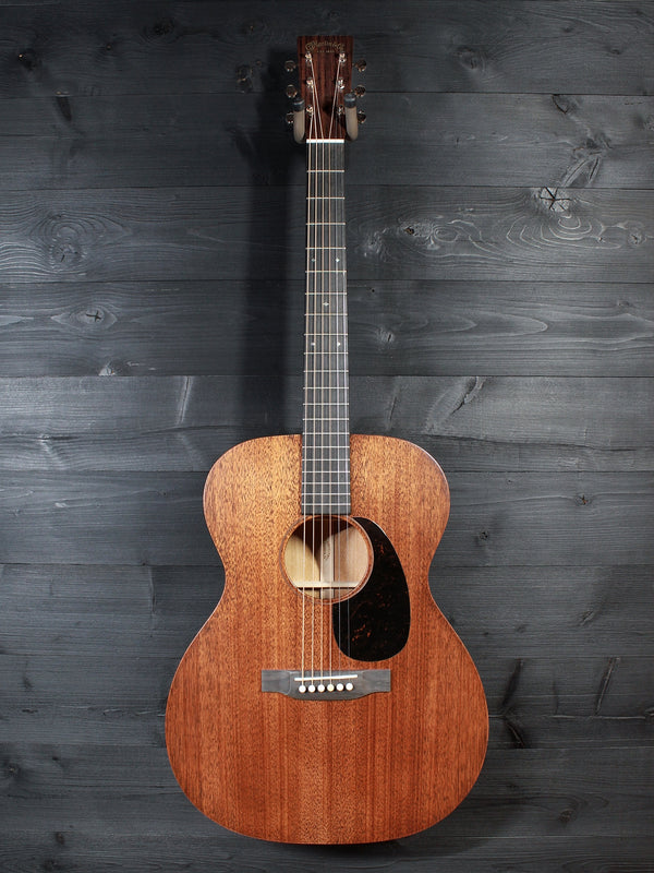Martin Guitar 000-17 Solid Mahogany Acoustic Guitar