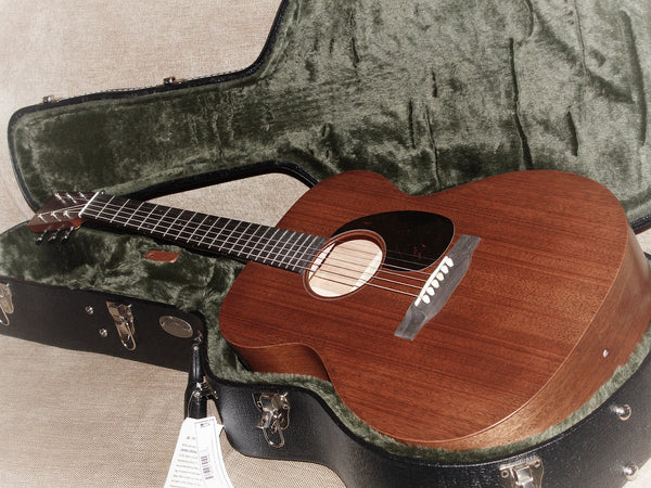 Martin Guitar 000-17 Solid Mahogany Acoustic Guitar