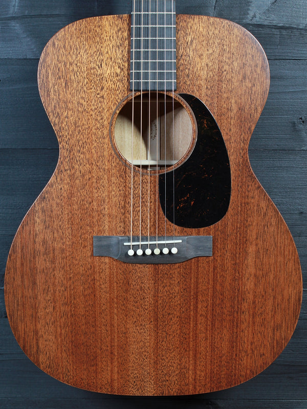 Martin Guitar 000-17 Solid Mahogany Acoustic Guitar