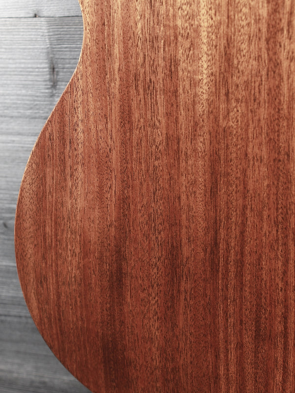 Martin Guitar 000-17 Solid Mahogany Acoustic Guitar