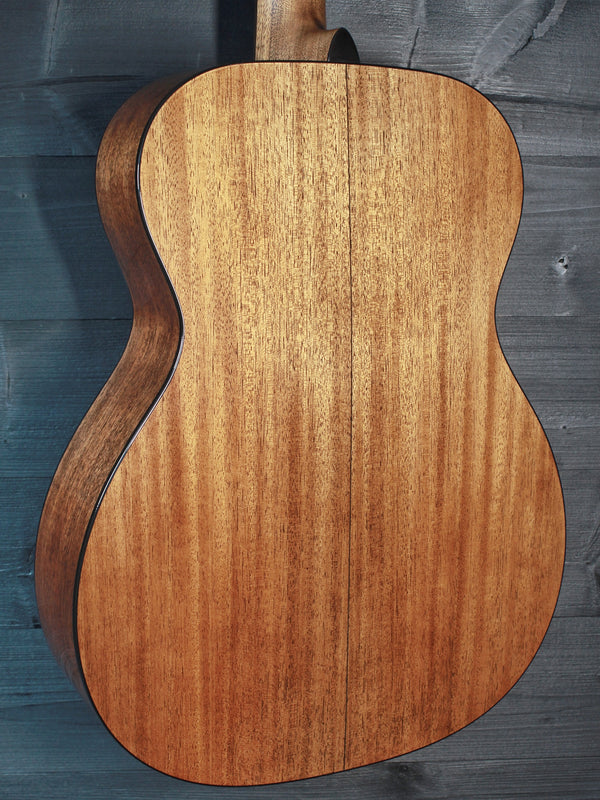 Martin 000-18 Standard Series Mahogany / Spruce Acoustic Guitar