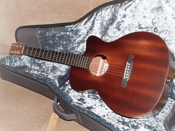 Martin Redesigned 000C Jr E StreetMaster Solid Wood Acoustic-Electric Guitar