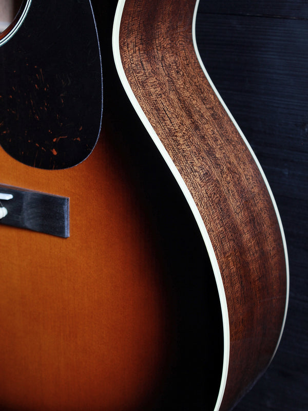 Martin CEO-7 Mahogany / Adirondack 00 Acoustic Guitar