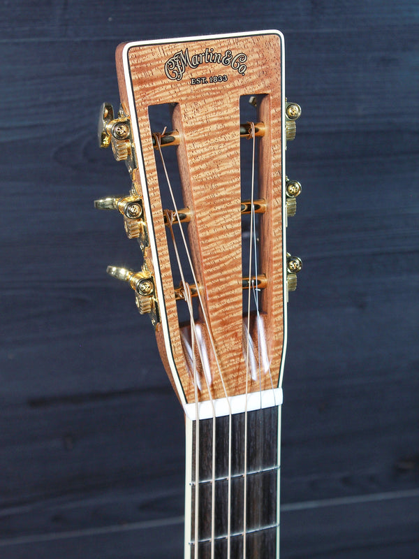 Martin Custom Shop 000 12-Fret Figured Koa Acoustic Guitar