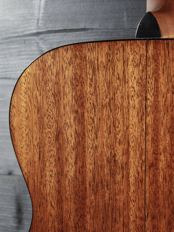 Martin Custom Shop 000-18  Mahogany / Adirondack Spruce Acoustic Guitar