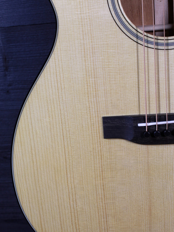 Martin Custom Shop 000-18  Mahogany / Adirondack Spruce Acoustic Guitar