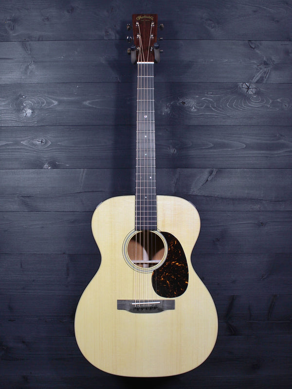 Martin Custom Shop 000-18  Mahogany / Adirondack Spruce Acoustic Guitar