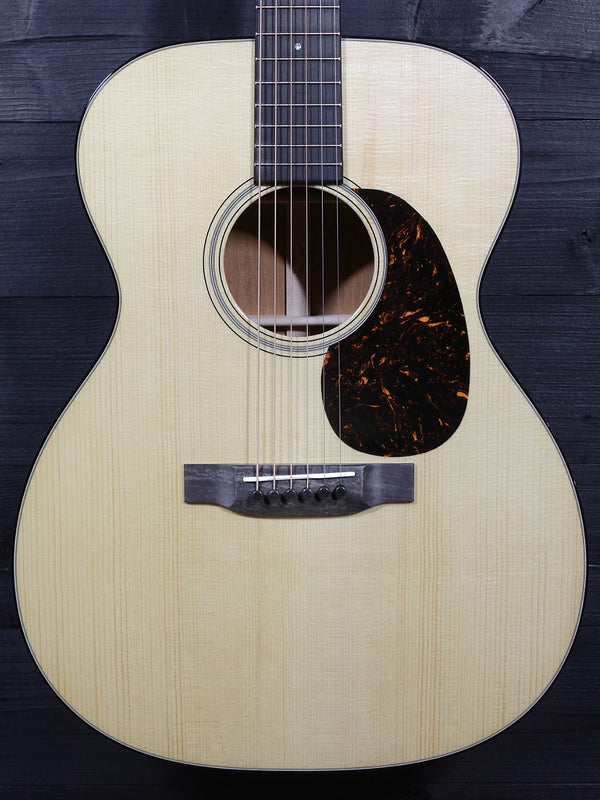 Martin Custom Shop 000-18  Mahogany / Adirondack Spruce Acoustic Guitar