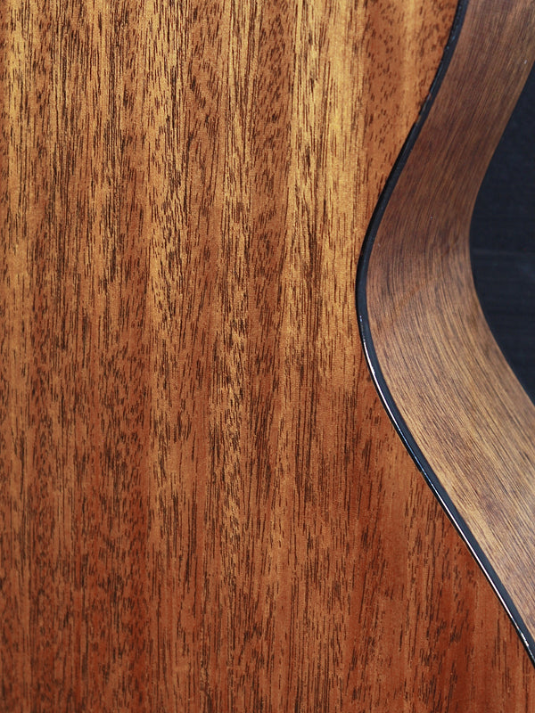 Martin Custom Shop 000-18  Mahogany / Adirondack Spruce Acoustic Guitar