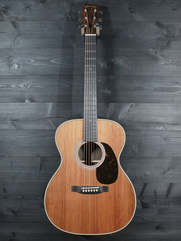Martin Guitars Custom Shop Expert 000 14-Fret Ziricote / Sinker Redwood Exclusive