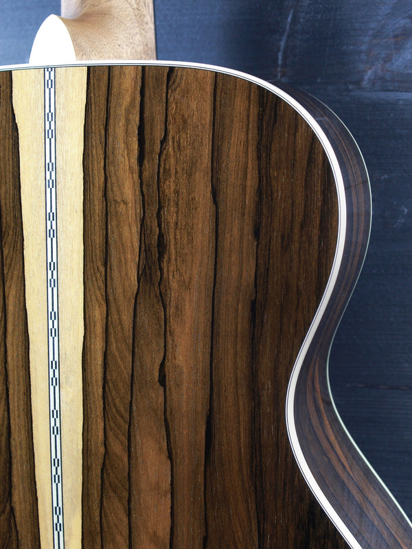 Martin Guitars Custom Shop Expert 000 14-Fret Ziricote / Sinker Redwood Exclusive