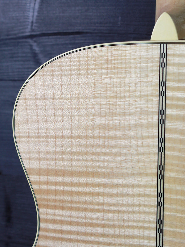 Martin Guitars Custom Shop Grand Performance Flamed Maple / Spruce Acoustic Guitar
