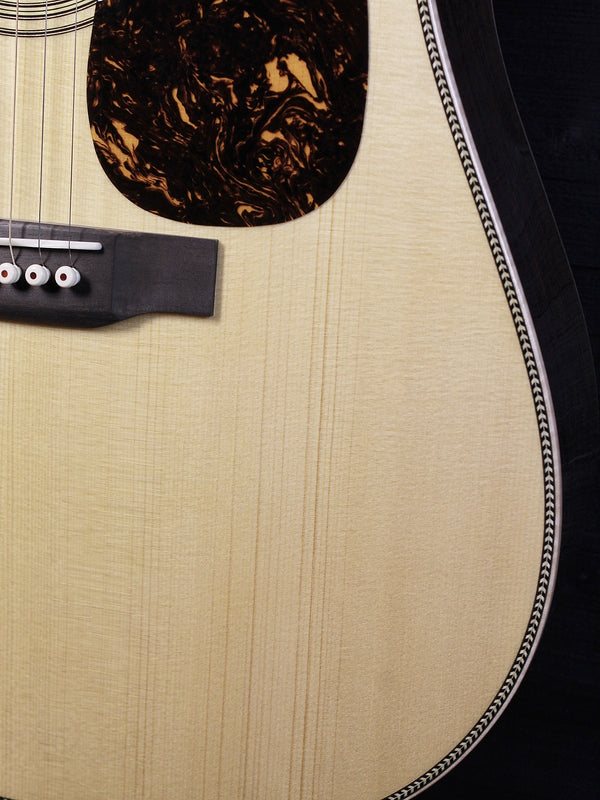 Martin Custom Shop HD28 Style Wild Grain Rosewood Dreadnought Acoustic Guitar