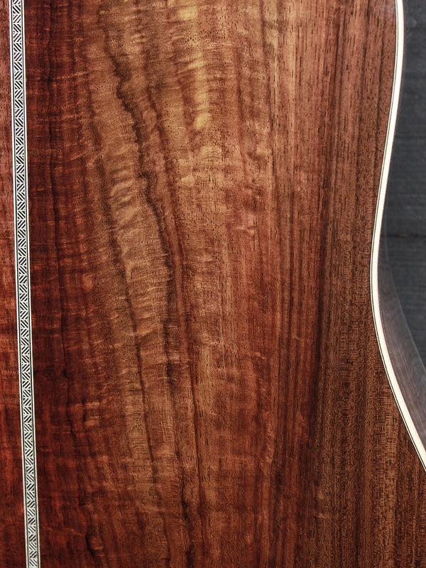 Martin Custom Shop HD28 Style Wild Grain Rosewood Dreadnought Acoustic Guitar